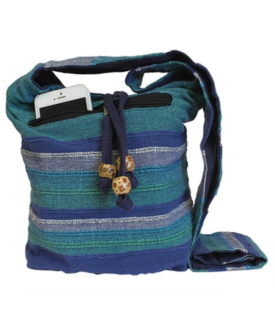 Bolso bandolera artesanal de inspiración étnica