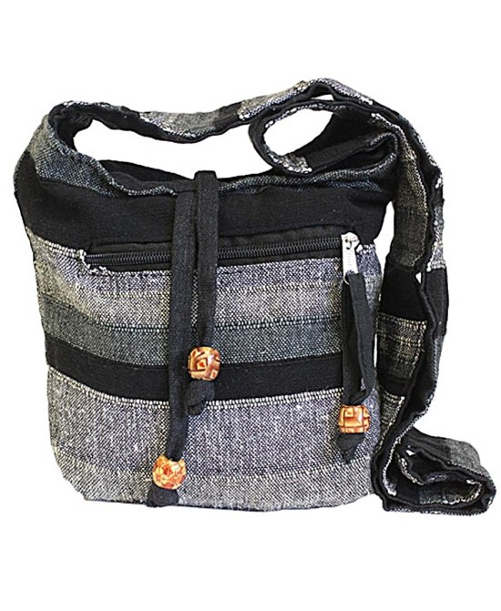 Bolso bandolera artesanal de inspiración étnica