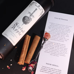 Vela ritual vegana sin tóxicos para armonía natural y rituales de pareja.