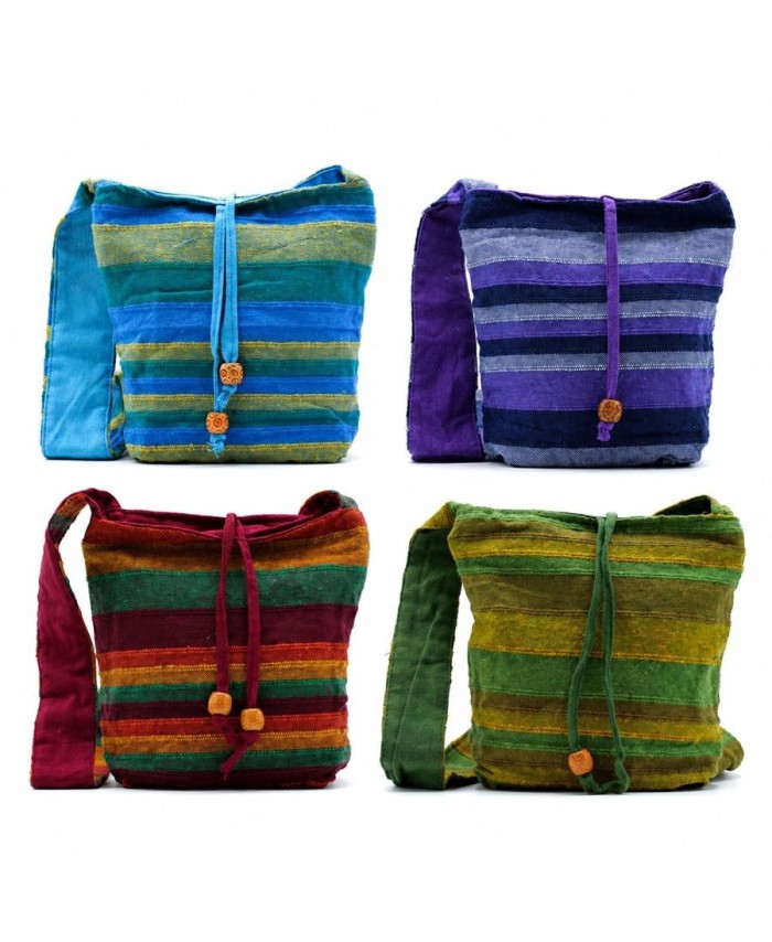 Bandolera artesanal de algodón con diseño étnico y colores inspirados en la naturaleza.