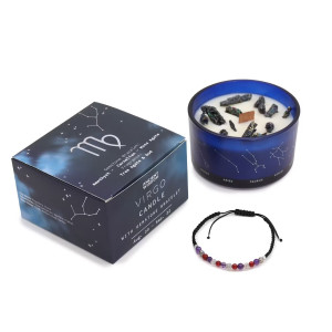 Vela de cristal del zodiaco Virgo con pulsera de piedras preciosas presentada como conjunto de meditación.