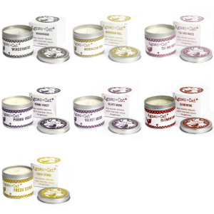 Vela de soja en lata metálica con tapa, presentación general del producto.