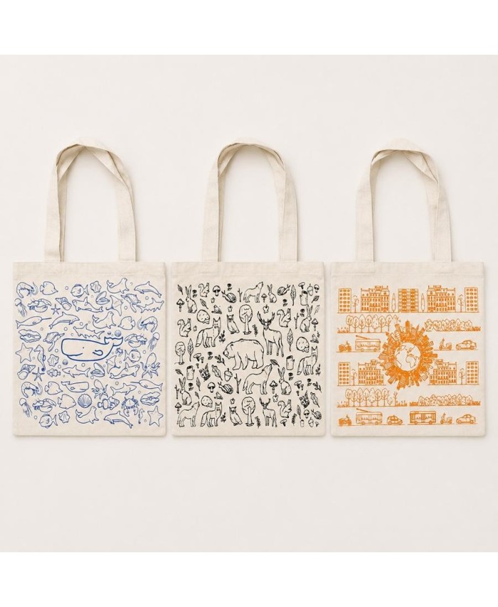 Colección de bolsas shopper de algodón disponibles en tres diseños temáticos diferentes.