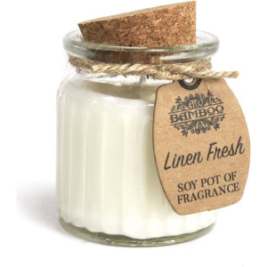 Velas aromaticas artesanales de soja disponible en varios aromas.