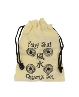 Bolsa de algodón incluida con set de cuarzos naturales para bienestar y decoración espiritual.