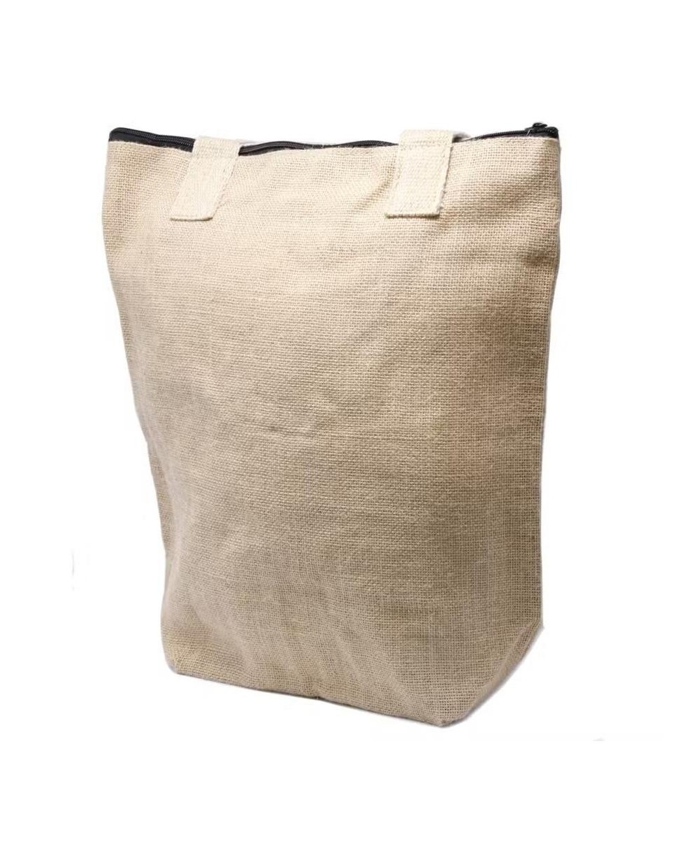 Bolso ecológico de yute natural con asas reforzadas para compras y uso diario sostenible.