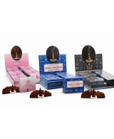 Caja de conos de incienso dhoop con soporte para aromatizar espacios y acompañar la relajación.