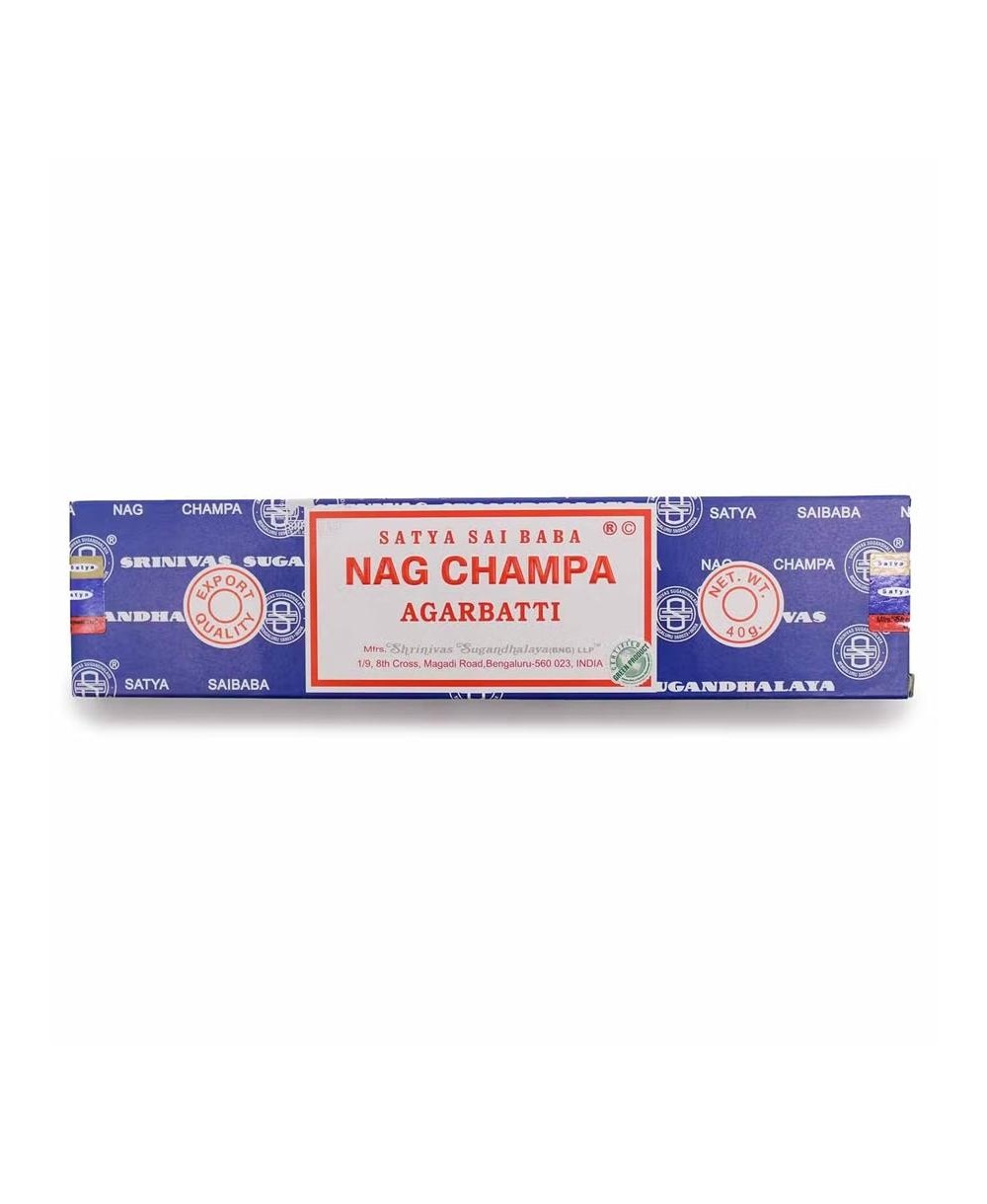 Caja de incienso Nag Champa de 15 g para aromatizar espacios y acompañar la meditación.