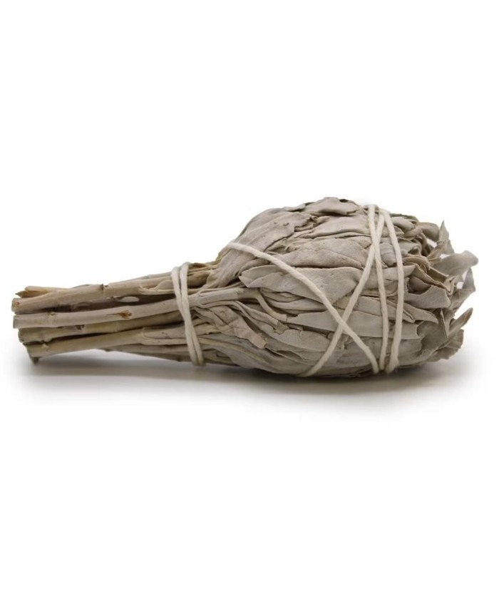Antorcha de salvia blanca natural para rituales de limpieza energética.