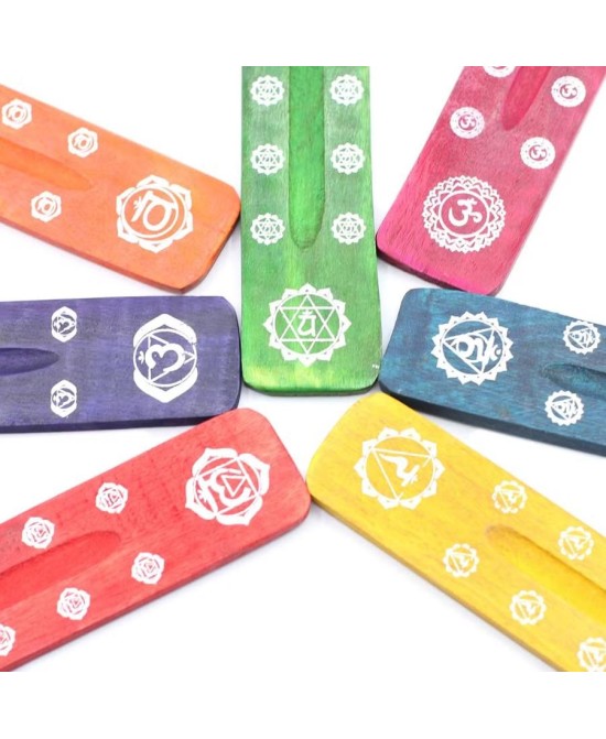 Soporte para Incienso de Madera con Símbolos de los Chakras