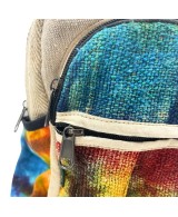 Mochila de cáñamo multicolor mediana de estilo boho