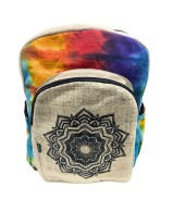 Mochila grande de cáñamo y algodón con diseño mandala para uso diario.