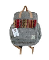 Mochila boho de cáñamo con gran capacidad de organización