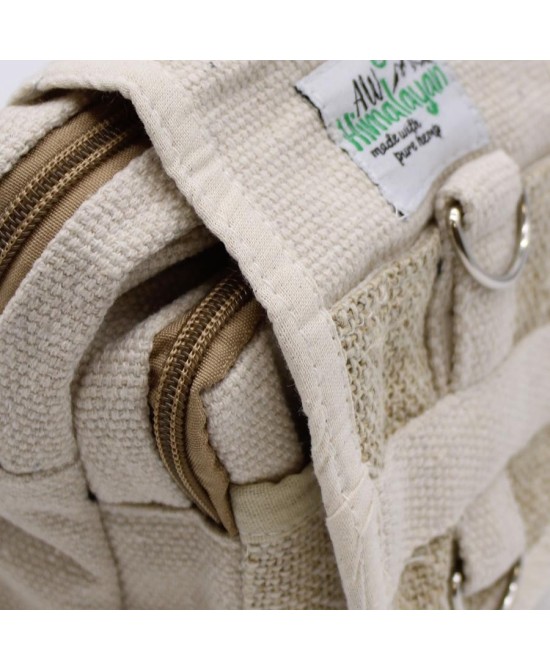 Bolso compacto de cáñamo con bandolera ajustable