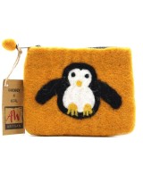 Monedero amarillo artesanal hecho a mano en Nepal con diseño de pingüino.