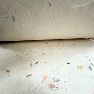 Presentación del Papel Lokta Algodón Floral Mixto.