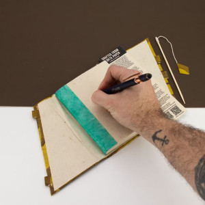 Cuaderno Lokta Floral Artesanal con Cierre de Bambú