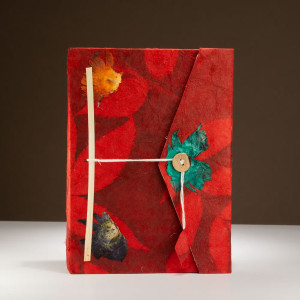 Cuaderno grande lokta floral con cierre de bambú