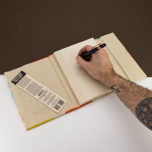 Cuaderno Lokta Artístico grande con cierre de bambú