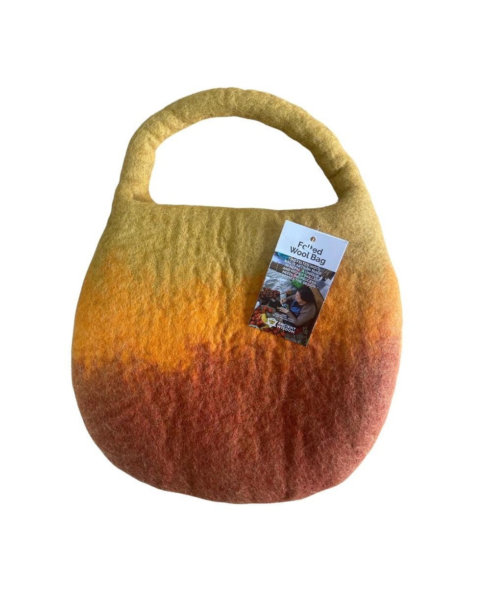 Bolso de fieltro con abeja y cierre magnético artesanal
