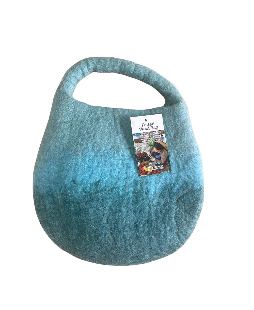 Bolso de fieltro con abeja y cierre magnético artesanal