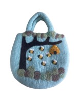 Bolso de fieltro artesanal con diseños naturales 35x27 cm