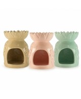 Quemador de aromas de cerámica con relieve de girasol para aceites y ceras perfumadas.