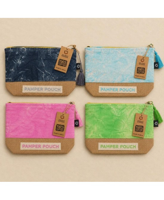 Neceser de algodón lavado a piedra verde con base de yute para organizar cosméticos y artículos personales.