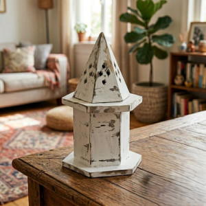 Torre Porta conos vintage con compartimento interior para almacenar los conos.