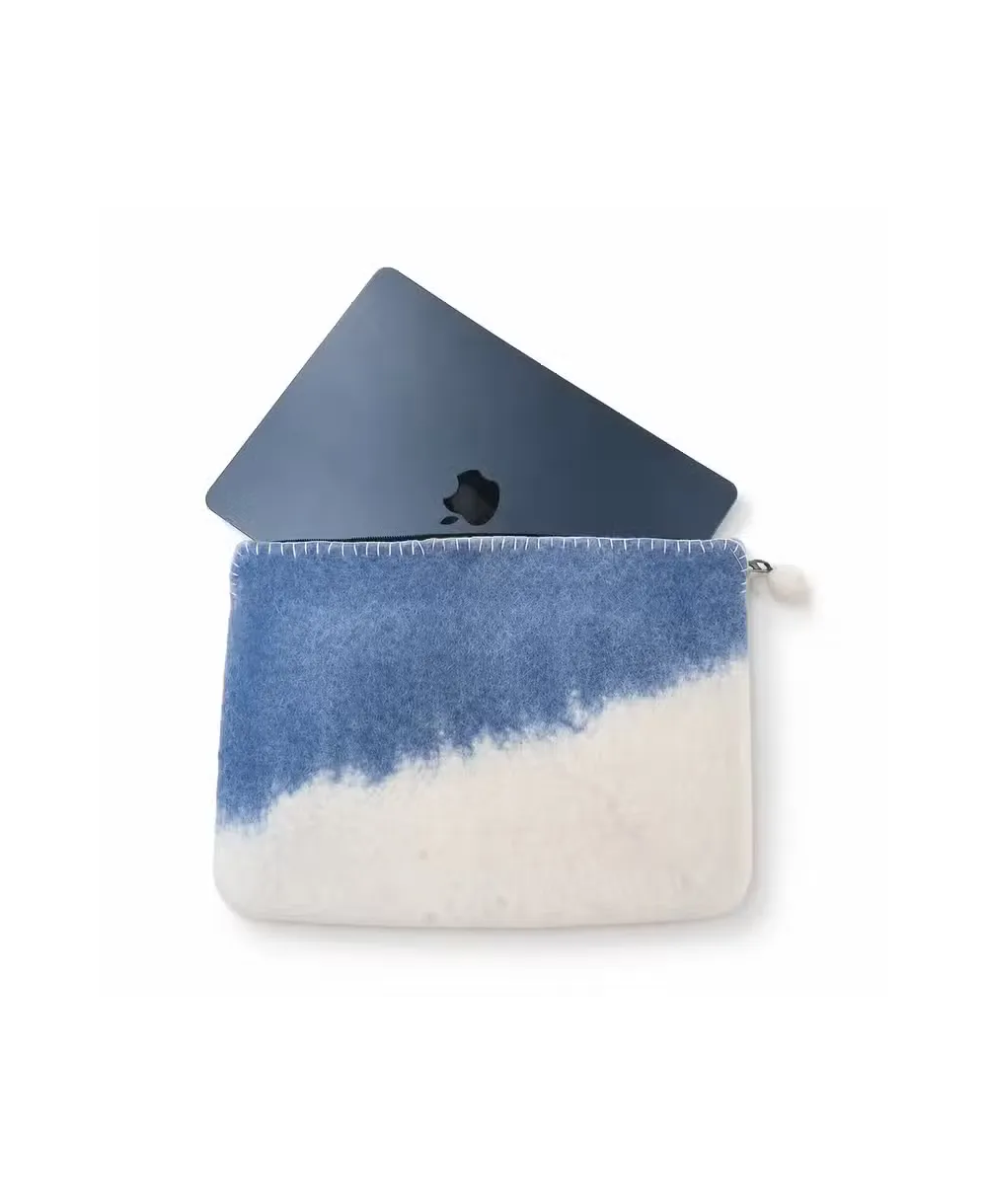 Funda Portátil de Fieltro Horizonte Azul | Jessimística