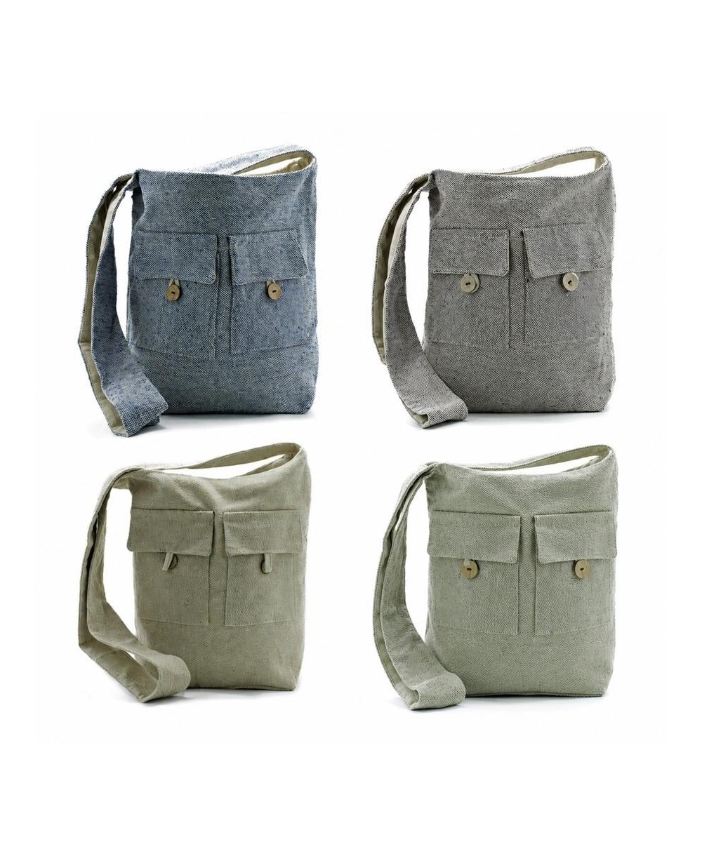 Bolsos bandoleras con doble bolsillos, dos tamaños a elegir y 4 colores disponibles, prácticos y casuales.
