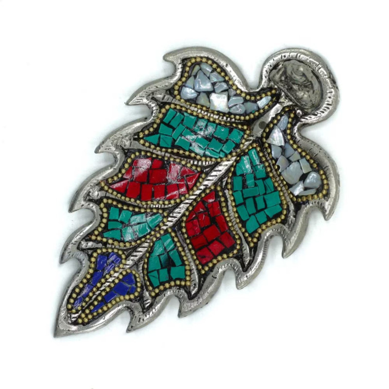 Soporte de incienso en forma de hoja con mosaicos de colores para varillas.