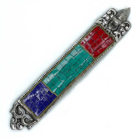 Portaincienso alargado de metal con mosaico de colores y figura de elefante para quemar incienso natural.