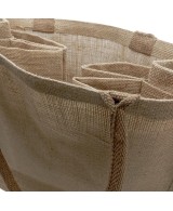 Detalles del interior de la bolsa.