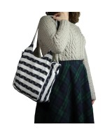 Bolso Tote Grande con Diseño Artesanal