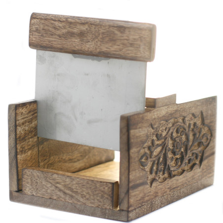 Cortador de jabón de madera de mango tallada con estructura artesanal para cortar barras.