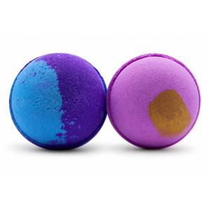 Bombas de baño jumbo efervescente, producto vegano para crear espuma y un baño relajante con aroma duradero.