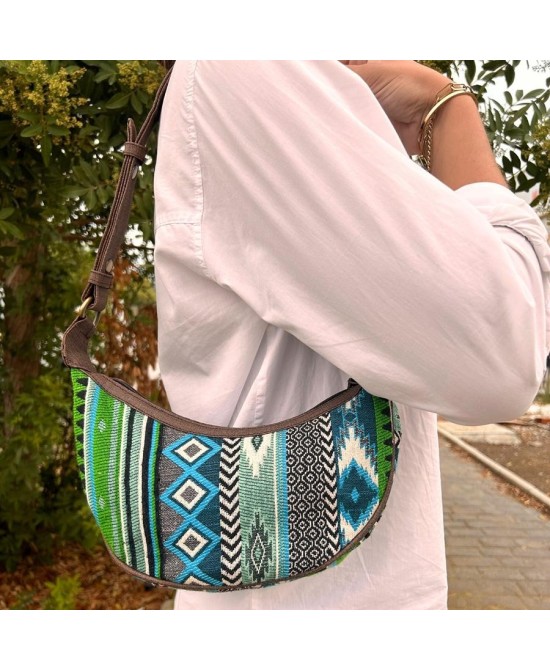 Bolso Boho Artesanal con Diseños Geométricos
