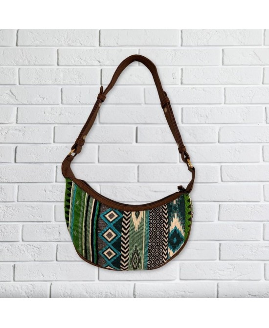 Bolso Boho Artesanal con Diseños Geométricos