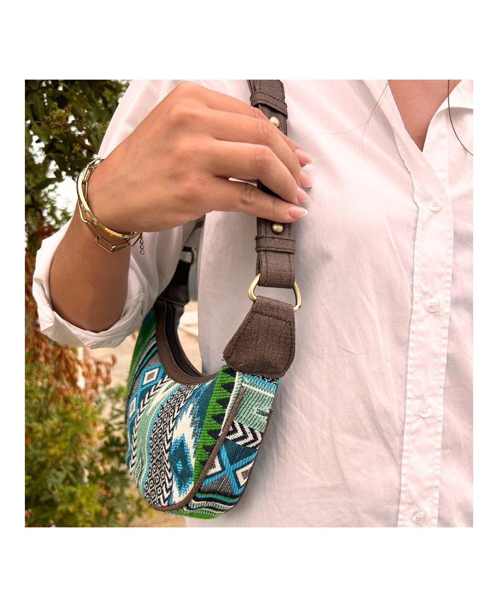 Bolso Boho Artesanal con Diseños Geométricos
